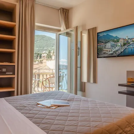 Du Hotel 3*