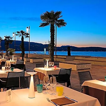 Du 3* Gardone Riviera