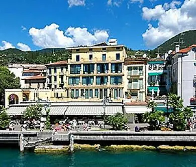 Hotel Du 3*