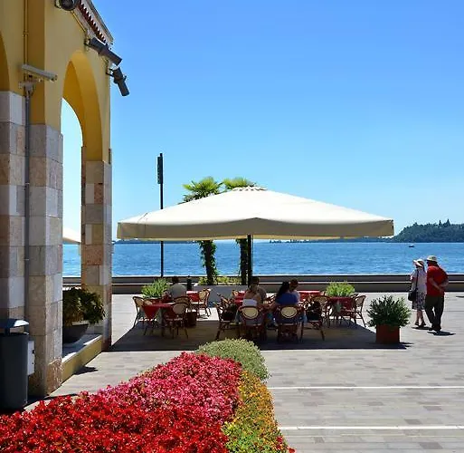 Du 3* Gardone Riviera