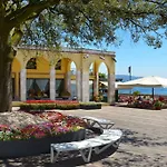 Hotel Du 3*